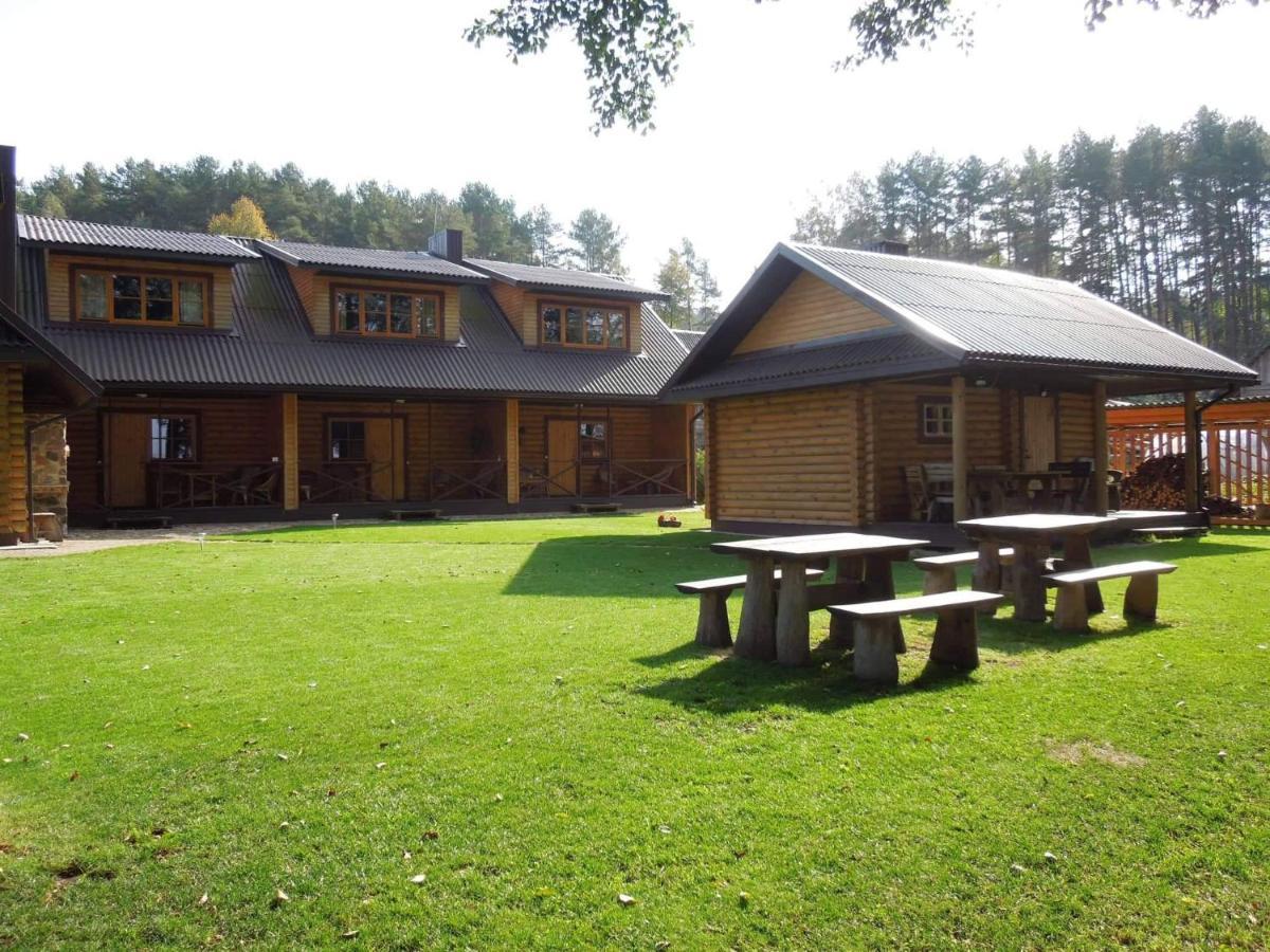 Karolio Sodyba Paluseje Exterior photo